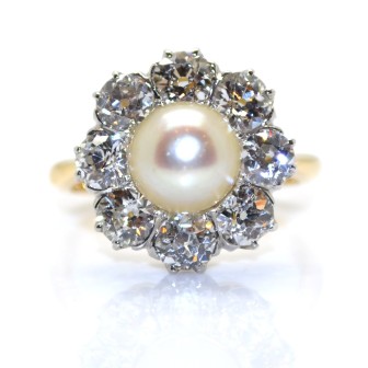Bijoux anciens - Bague pompadour perle fine et diamants