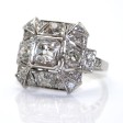 Bijoux anciens - Bague Art Déco entourage diamants